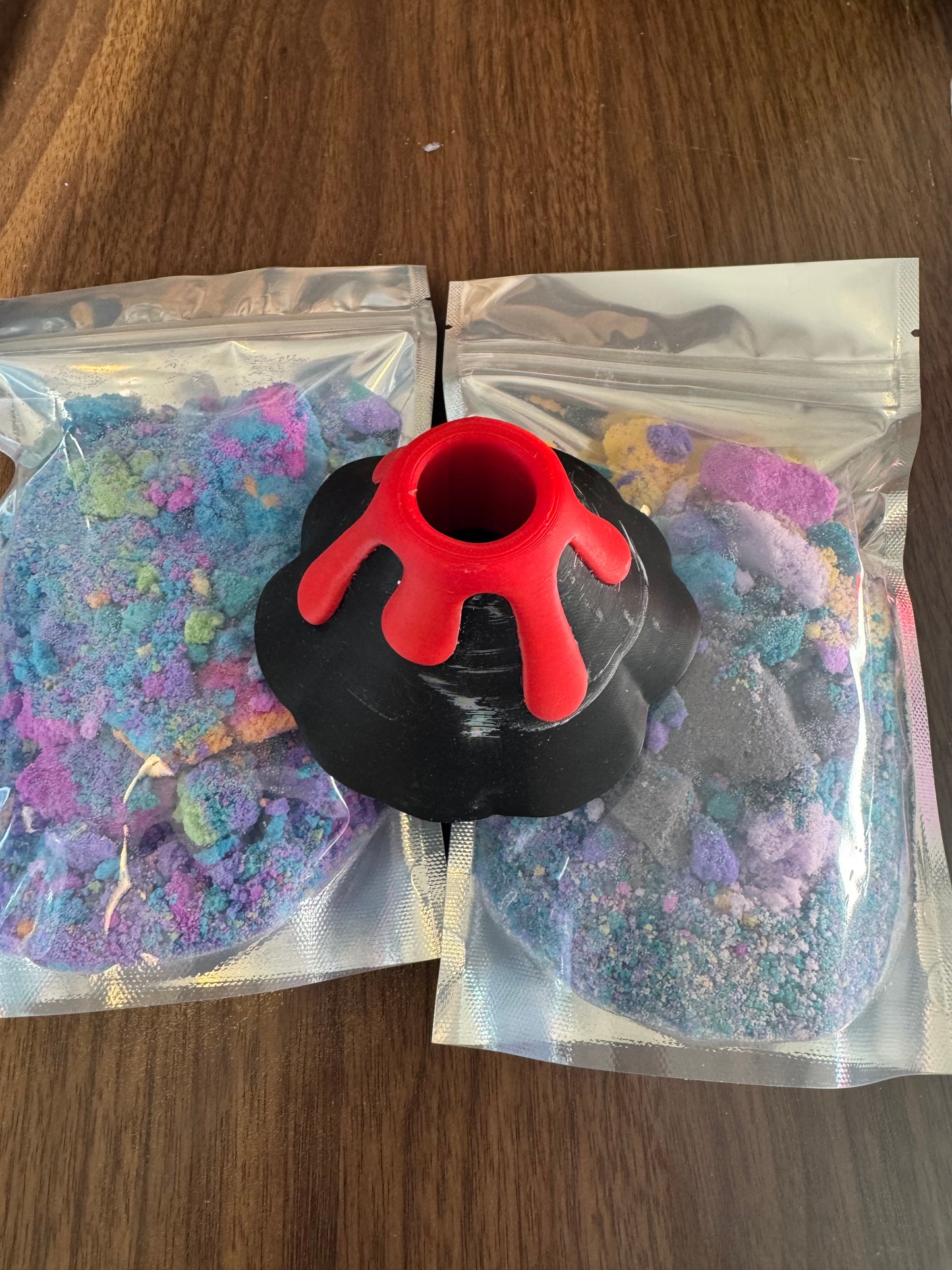 Discount Pack - Flawed Bath Volcano & 2 Bags of discount fizz