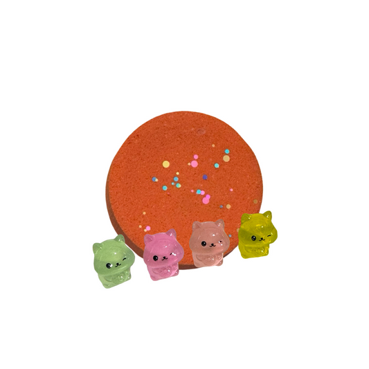 Bath Bomb - Chipmunk Surprise - Peach Candy -  AGES 3+ Toy Inside